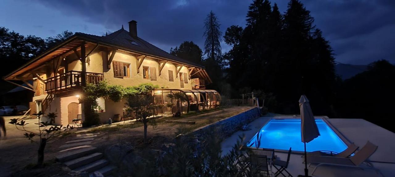 Bed and Breakfast Le Refuge Du Montagnard Marthod Esterno foto