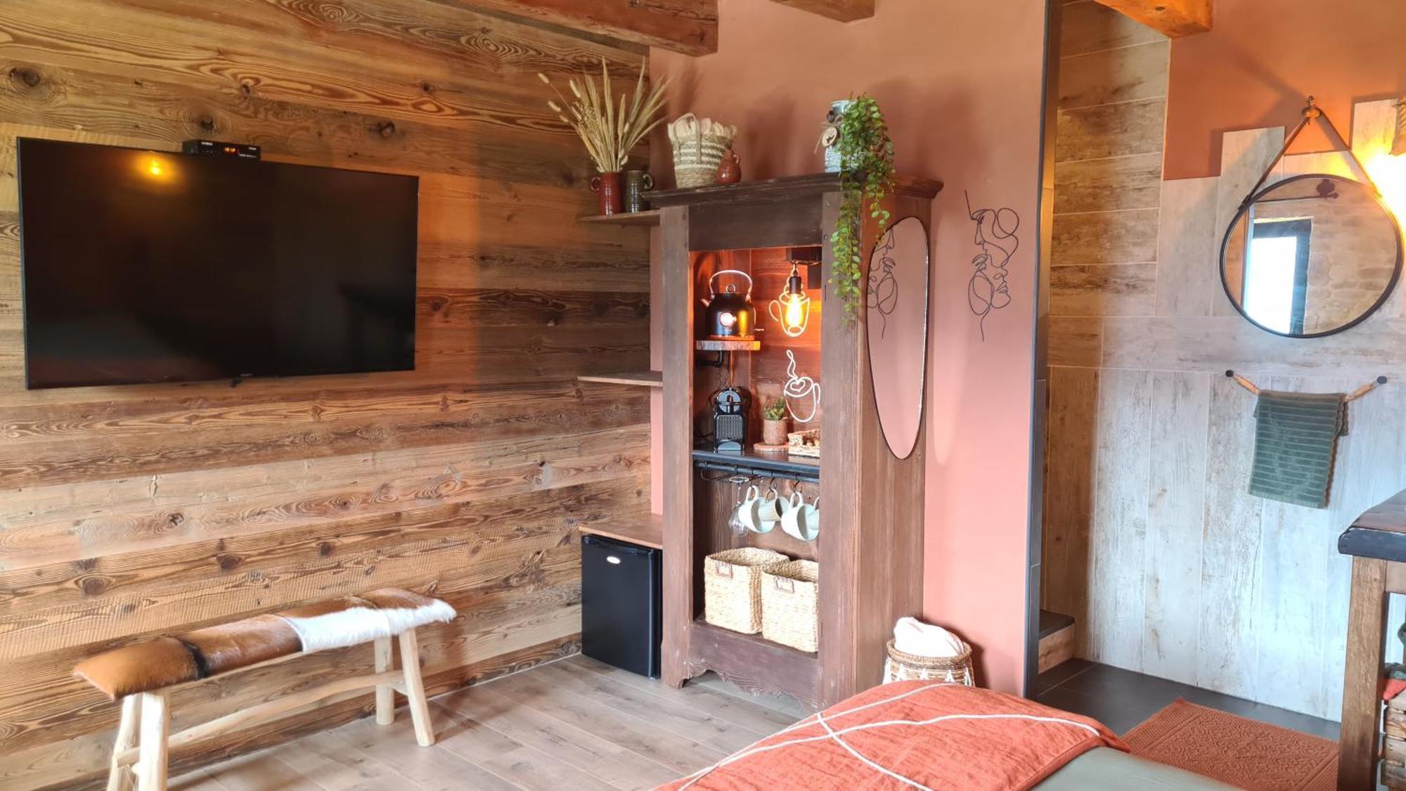 Bed and Breakfast Le Refuge Du Montagnard Marthod Esterno foto